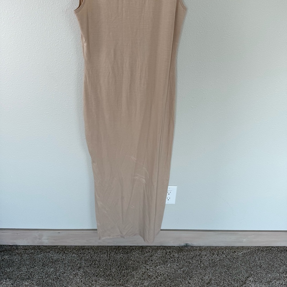 Reformation Jeans Nila Maxi Dress Taupe Beige Side Slits Casual Women’s Large - Picture 12 of 12